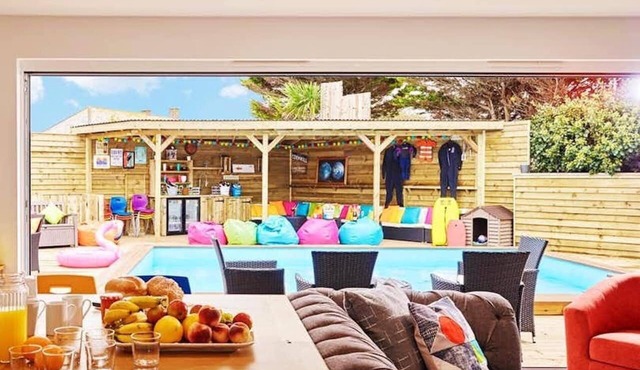 Unbelievable 10 bedroom pool property a stone's throw from Fistral Beach