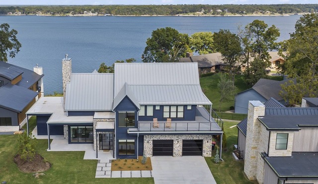 Unbelievable lake or golf course views from every room!