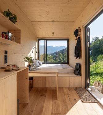 Unbound Tiny House auf Biofarm