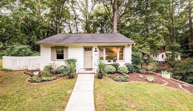 UNC Cottage- near Univ/Hospital, YMCA, Franklin St