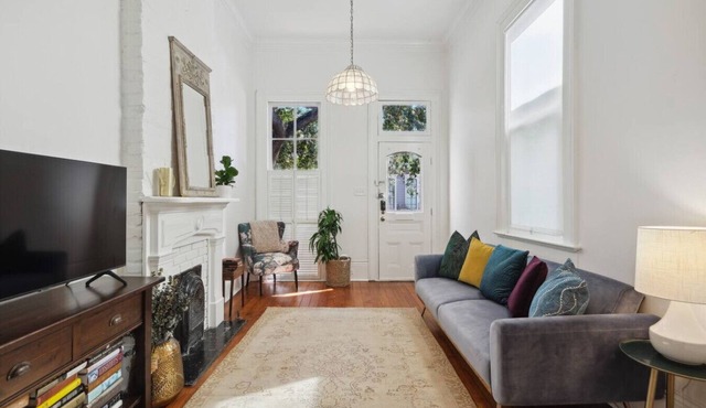 Under The Oaks 2 - NOLA 2BR/1BA