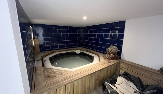 Under the Sea: 4–6 people, terrace, spa