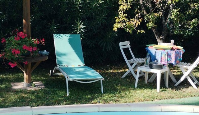 Under the sun of Provence and the song of the cicadas - 4 Nights minimum