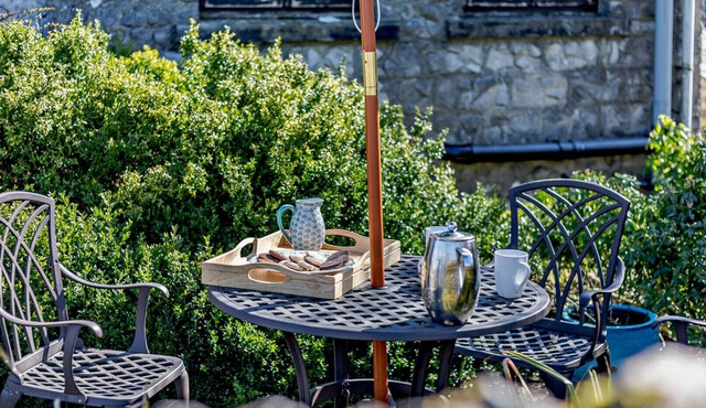 Undercroft - Two Bedroom House, Sleeps 4