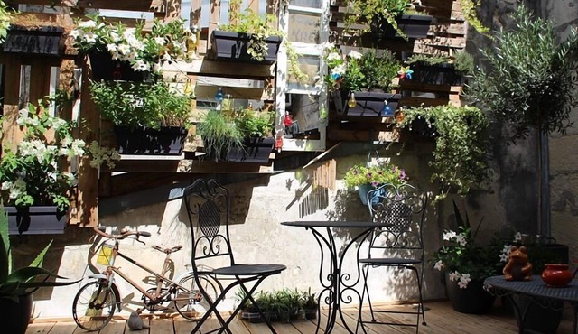 Une Chambre en Ville