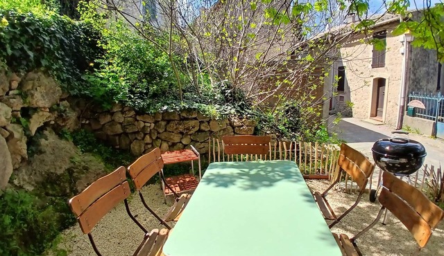 Une Maison de Famille à Sillans-la-cascade