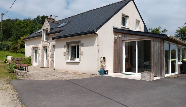 une Quiétude Absolue Avec vue sur la Forêt de Florange