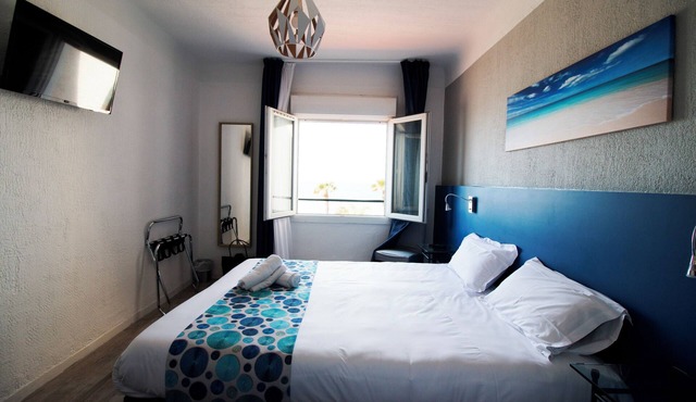Unforgettable Stay in Six Fours Les Plages! Pets are Welcome Here!