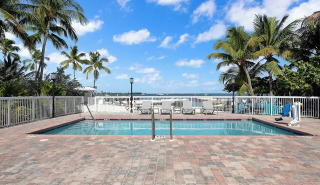 Unforgettable Getaway | 2 Family-friendly Units | Parking, Free Use of Kayaks