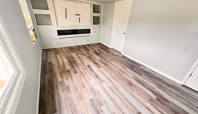 Unfurnished 2 Bedroom Upper Duplex in Kaukauna