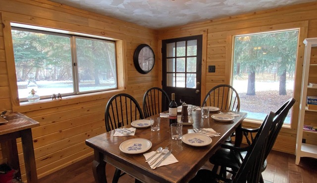 Unhook at Split Pine: North Fork Nights, Zero screens