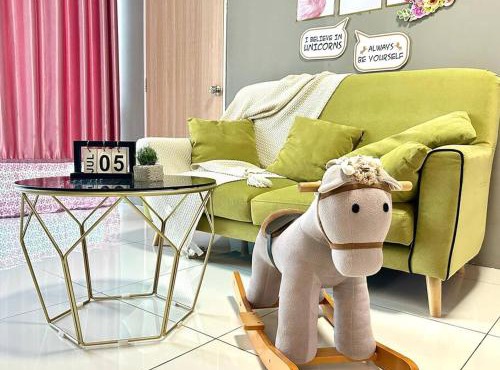 Unicorn Fairy Theme 2BR Airport Suite# Straits Intl# Pantai Hospt