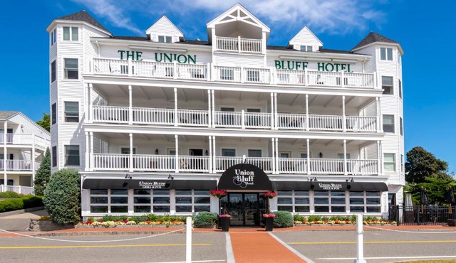Union Bluff Hotel & Meeting House