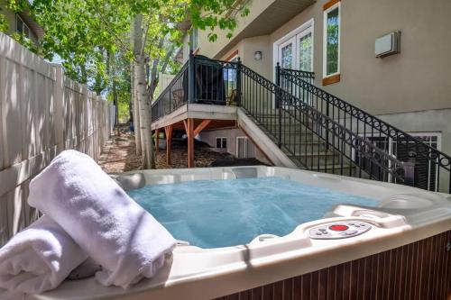Union Gateway in Prime Salt Lake Location with Hot Tub