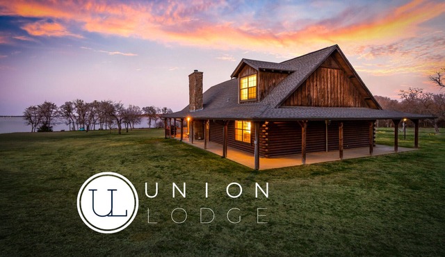 Union Lodge | 10 Acres | Waterfront | Recreation
