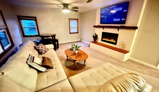 Union Lake Retreat*