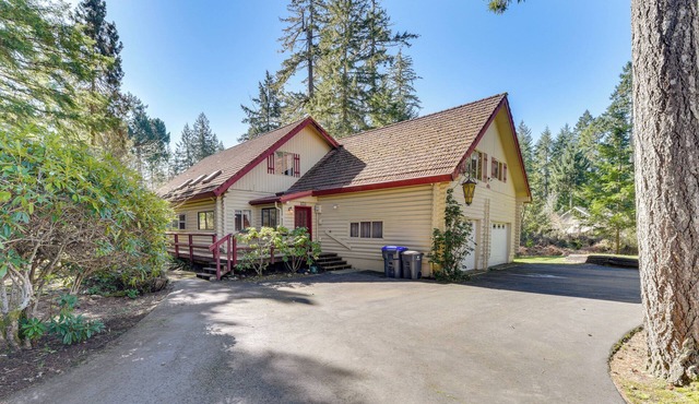 Union Vacation Rental w/Golf Course Views!