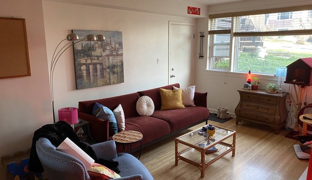 Uniqua and Tranquil near UofC and SAIT