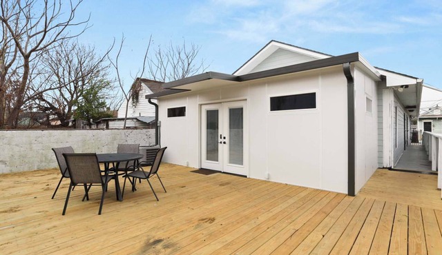 Unique 1BD 'Urban Cabin' close to French Quarter