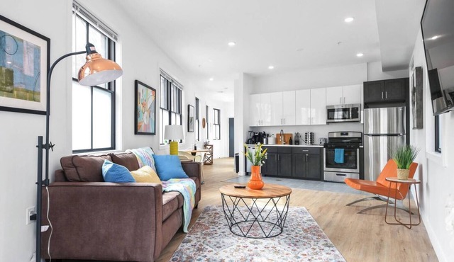 ✮Unique 1BR | Walk to NJPAC/NJPENN | 30min to NYC✮