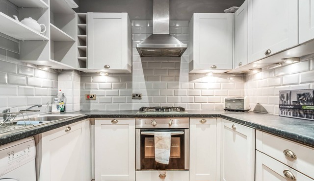 Unique 3 bed apartment