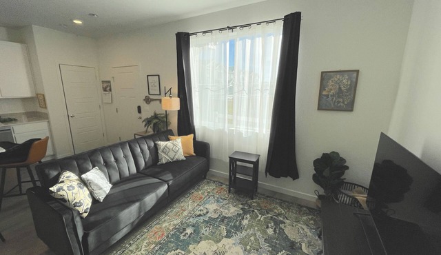 Unique 3-bedroom townhome with living room and loft in amazing Johnstown