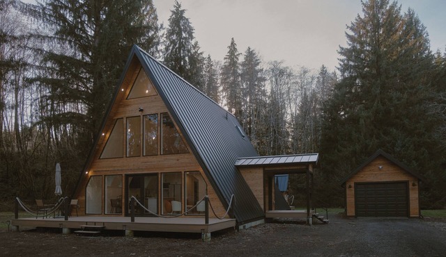 Unique A-Frame house nestled at the edge of rainforest with Sauna & Hot-tub