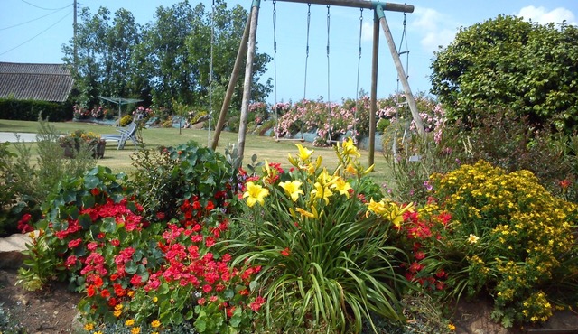 Unique all comfort Longere, close to the sea of Iroise