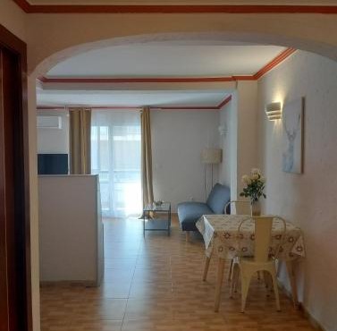 Unique Apartahotel 2-3