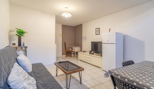 Unique Apartment with Parking and Wi-Fi