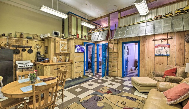 Unique ATV Apartment in Remodeled Schoolhouse