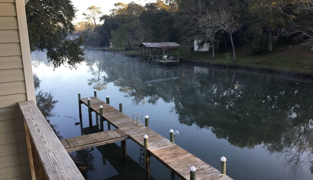 Unique cabin on the scenic Bon Secour River