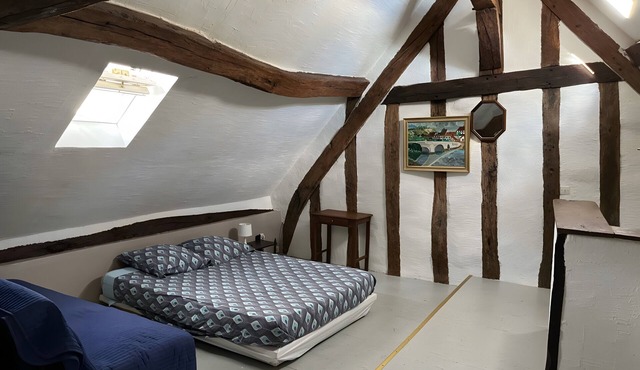 Unique Character House in Beaugency with Wi-Fi