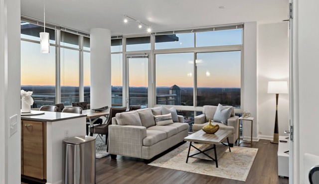 Unique Collection | Luxury | Tysons | Rooftop Pool