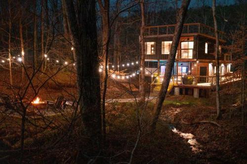 Unique Container Retreat with Creek Villa