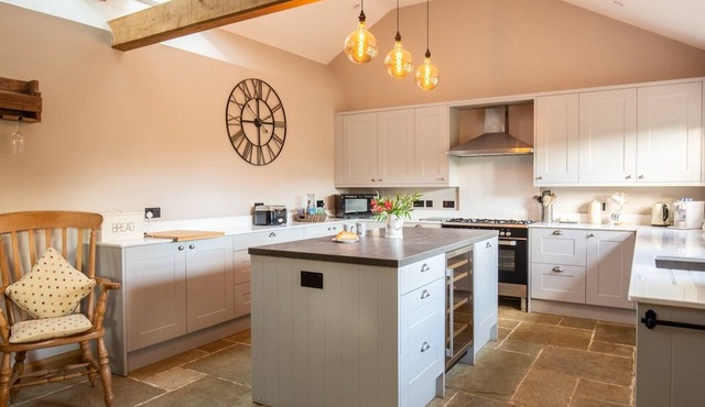 Unique converted Dovecote Grade II listed sleeps 6 set in the Cotswolds.