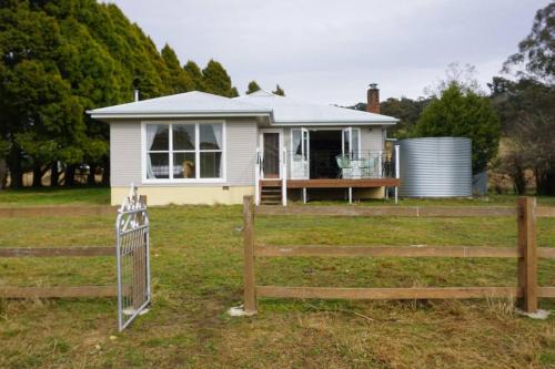 Unique Country Retreat Taralga-Bannaby
