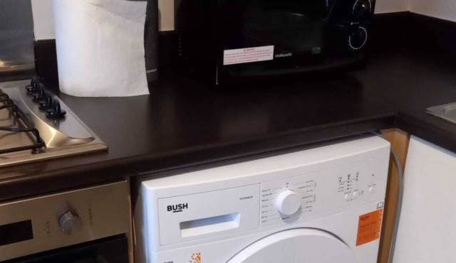 Unique Cudworth inn. Close to M1