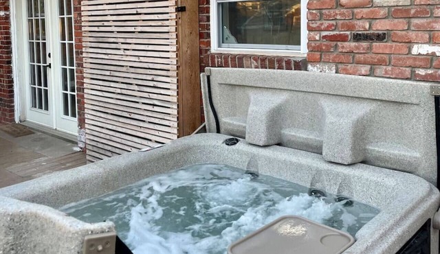 Unique Design | Hot Tub | Brookside | Gathering Pl