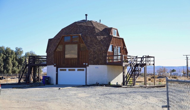 Unique Dome Home in Barstow w/Game Room & Private Spa!