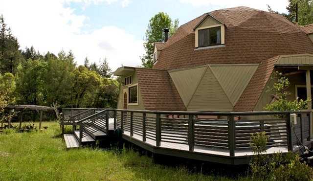 Unique Dome with Hot Tub for a Family Getaway in Philo, California
