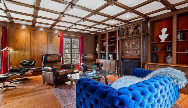 Unique Estate|5 Bedrooms|Fire Pit|Sleeps 10