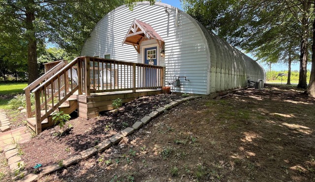 Unique family friendly 2-bedroom house in Mason Tn