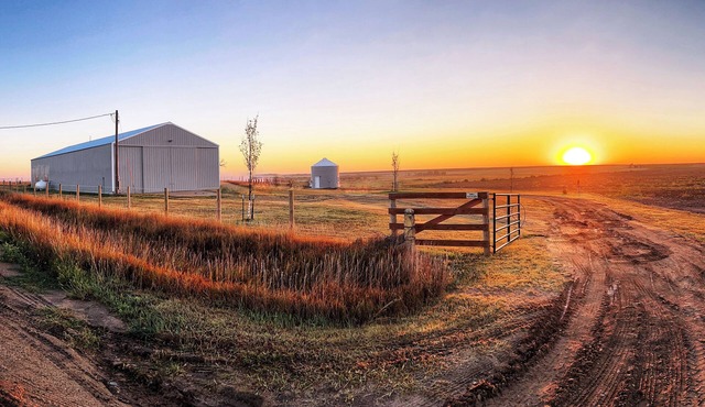 Unique Farmhouse in quiet country setting with beautiful views