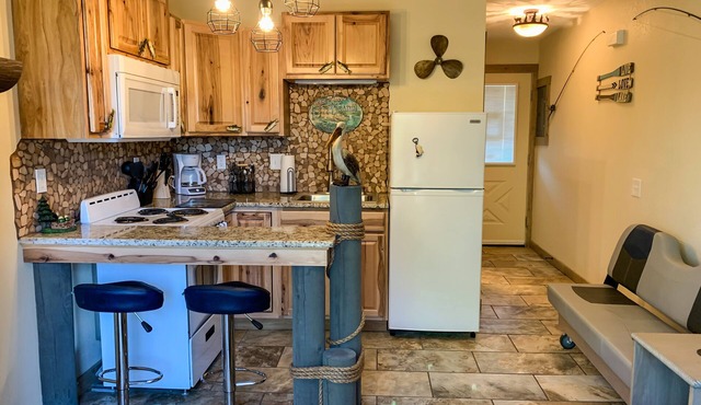 UNIQUE FISHING THEME Studio, complete renovation, FREE WI-FI