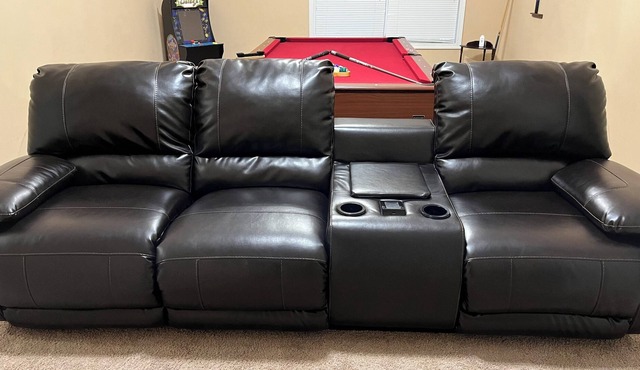 Unique Full Basement Near Athens GA