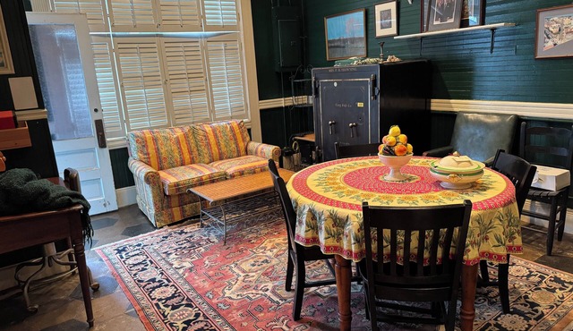 Unique fun 2-bedroom apt with large great room kitchen combo and cool AC