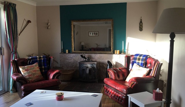 Unique Garden Centre Country Cottage - sleeps 6