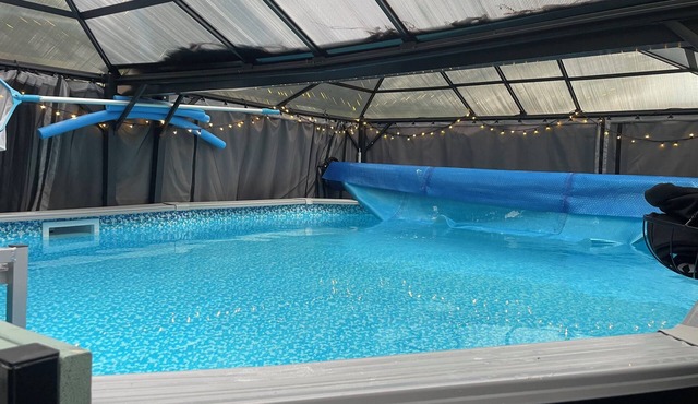 Unique Getaway Spa Retreat with Watsu Pool & aquatic treatments| Blue Mountains