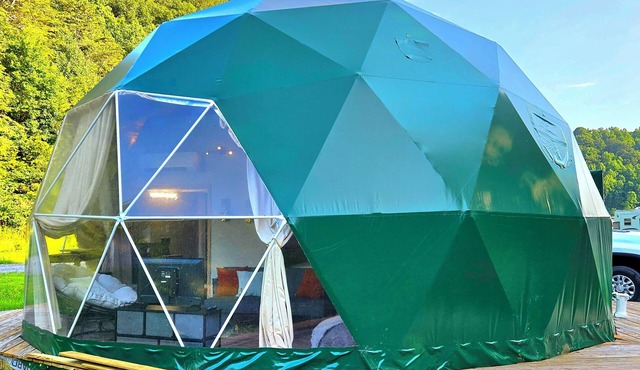 Unique Glamping Dome @ Mammoth Ridge RV Park and Campground.